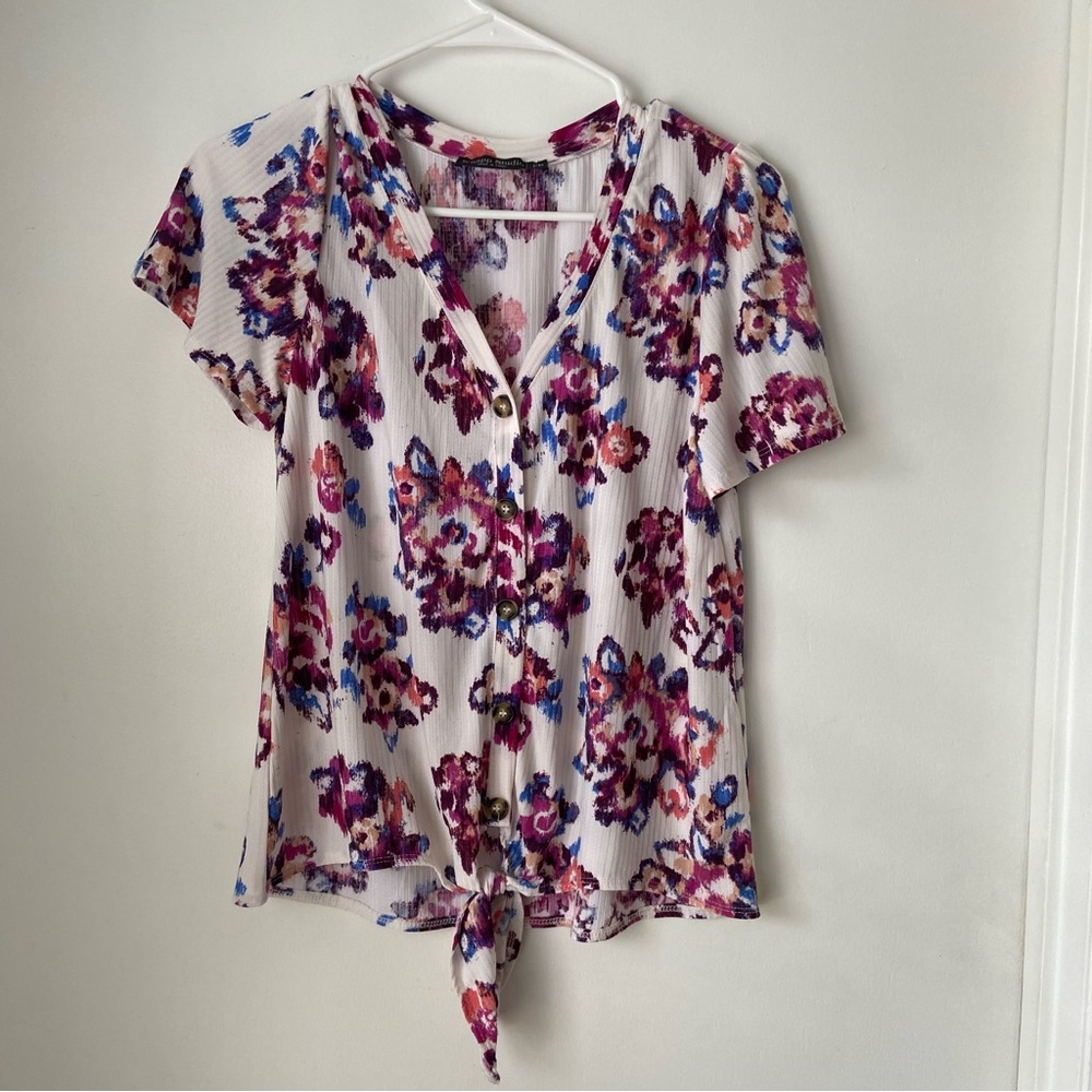 Knapp studio floral short sleeve with tie at front waist size PM